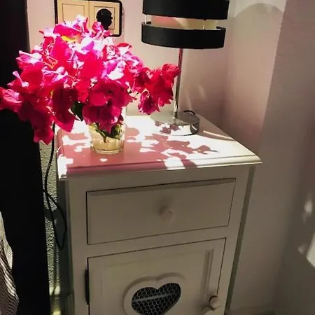 Kyrah Apartamento *